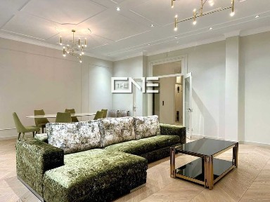 Мебльованиий повністю готовий з ліфтом автономний