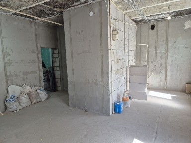 Квартира в стадії ремонту біля Камелоту