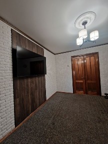 Продам 2 кімнатну квартиру на пл. Артема!