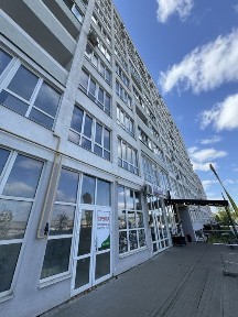 ЦЕНТР! Сдам Фасадне приміщення 155кв. м по вул. Жабінського