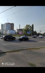 Промышленно-торговое недостроенное здание