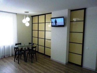 2-к квартира подобово центр, люкс