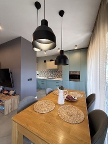 Продається 1,5 кімнатна квартира з сучасним ремонтом