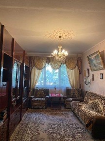 Продається 2- кімнатна квартира