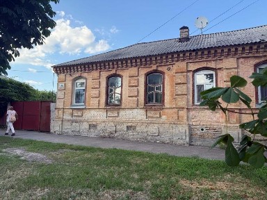 Продам частину будинку по вул Хрещатик, під бізнес