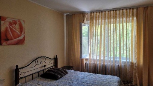 Квартира під оренду Мінська 2кімнатна