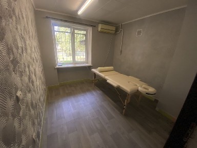 Оренда робочого місця в Ужгороді (вул. 8 Березня)