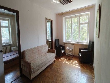 4к квартира! 60 м2! Цегла! Меблі та техніка в ціні! Балкон! 2 поверх!