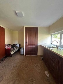 Продаж двоповерхового цегляного будинку у центрі смт Козелець!