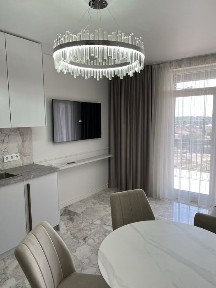 Двокімнатна з видом на набережеу