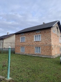 Продаж приватного будинку в селі Дережичі