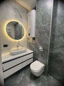 Є-відновленняЦентр Города Продам 2 ком. Сталинку (Sher)