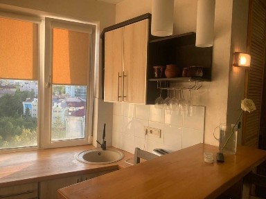 Комфортна квартира в серці Івано-Франківська з видом на Міське Озеро