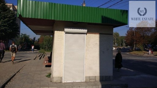 Продається кіоск на зупинці!