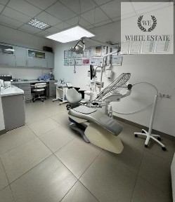 Продаж комерційного приміщення по вул. Євгена Коновальця