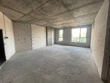 Продам приміщення в БЦ, можна зробити 4-5 кімнат. 2 поверх