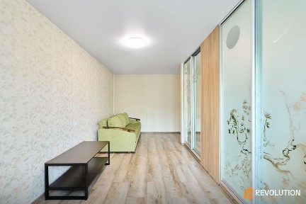 Без% для покупця 1к ремонт Миропільська 15б гуртожиток Чернігівська