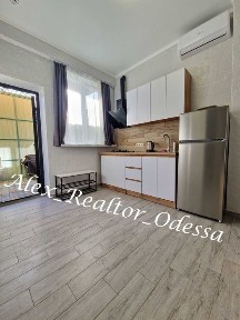 Сдам 1 комн. квартиру. 7 ст. фонтан. можно. 1 месяц. Рядом. Аркадия.