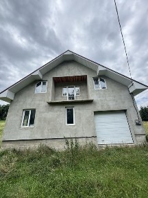 Продається новий будинок у селі Рожнів