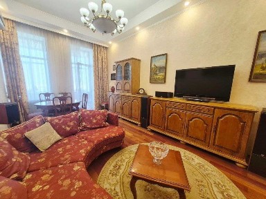 Без% оренда 3-к в царському будинку вул. В. Житомирська, 10