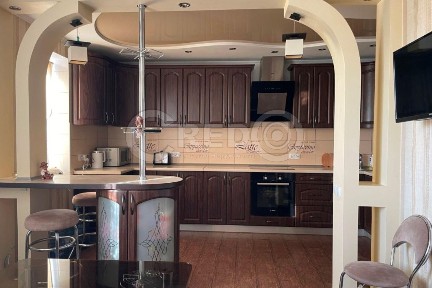 Днепропетровская обл., Криворожский район, г. Кривой рог, Виталия Матусевича ул.