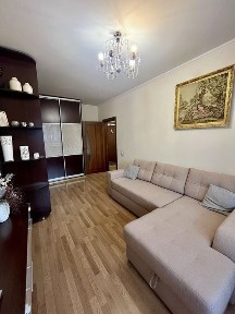 Борщагівка однокімнатна квартира з коморою