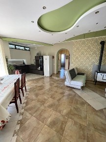 Жилой дом с ремонтом Низы