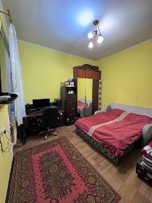 Продаж частини будинку в центрі міста