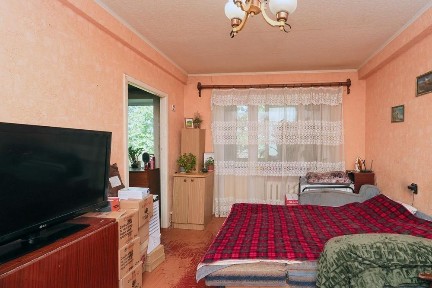 Продаж 3-х кімнатної квартири в Олександрівському районі