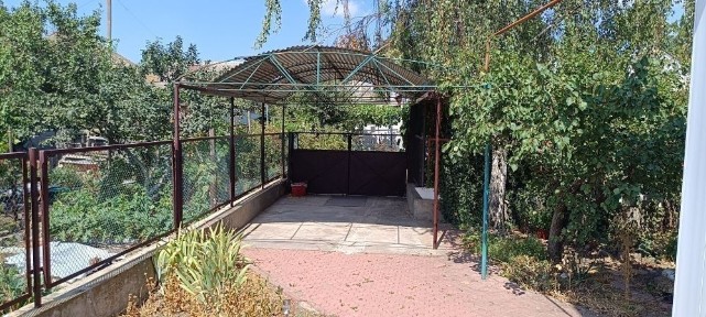 Продам отличный двухэтажный дом Заводской район