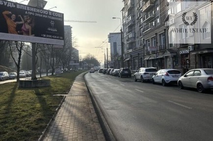 Оренда комерційного приміщення по вул. Крушельницької