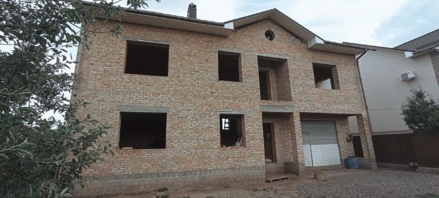 Будинок район Летра