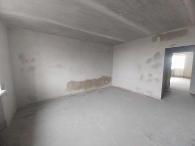 Центральна част. міста, 2кiм. кв. в новому будинку 86м. кв