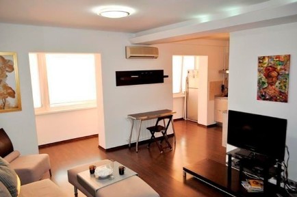 Киев, Большая Васильковская ул., 145