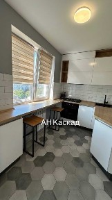 Продам 3х комнатную квартиру, метро Спортивное. Гагарина. Малышева.