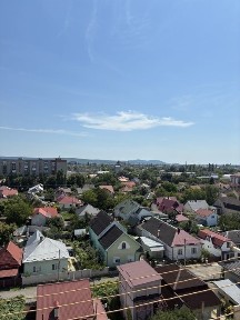 Продаж 3к квартири 67 кв. м на вул. Минайська 3, кв 69