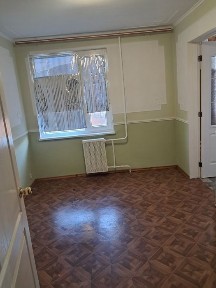 Продам трикімнатну квартиру черемушки школа дитячий садок