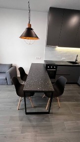 Пропонується в оренду стильна 1-к Док32