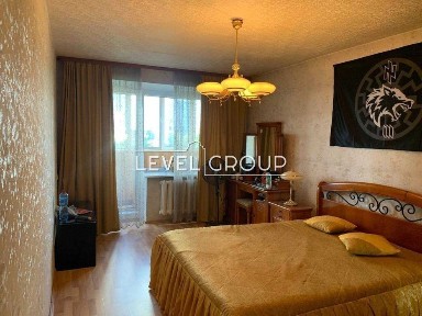 Продаж 2кімн квартири з ремонтом біля метро Осокорки, Княжий Затон 14Г