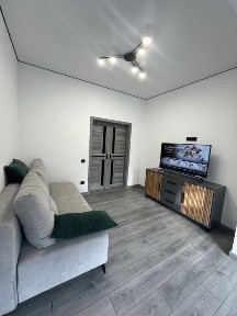 Світло 24/7! на Івасюка 11. 6 ЛЮДЕЙ (Козявкіна, АТБ)