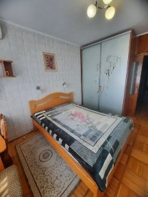 Сдам 3-комн квартиру на Ак. Глушко/ Киевский рынок