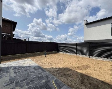 Київська область, Петропавлівська Борщагівка