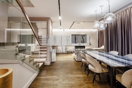 Продаж 4к квартира ремонт 130м2 4 Сезони Максимовича 3Г Голосіївський