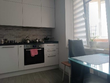 Надзвичайно затишна 3-к 79м2 середній поверх АППС Бальзака Градинська