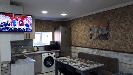 Студия люкс, посуточно, можно под мероприятия