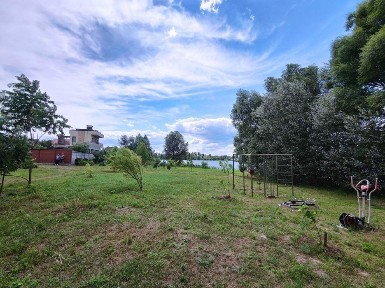 Будинок 700 м2, перша лінія, річка, 18 окремих юнітів, Проців, Лазурний