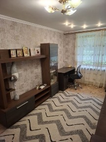 Продається 2-кімнатна квартира