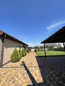 Продаж будинку в Труженіку