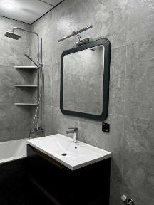 Продаж трикімнатної квартири