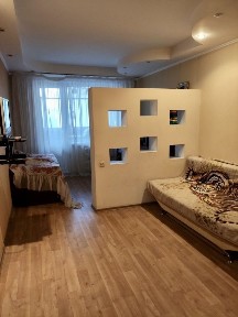 Продажа 3-комнатной квартиры 70 м², Янтарная ул.